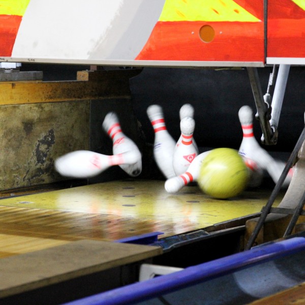 Bowling Photo